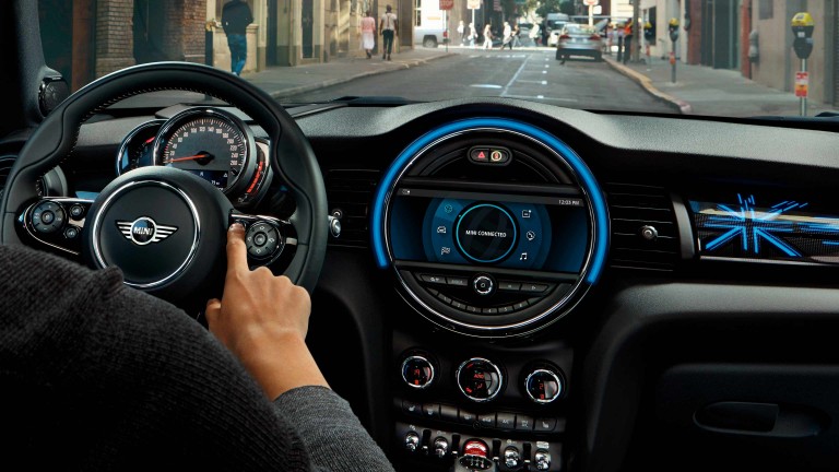 MINI Connected – connectivity – natural language understanding